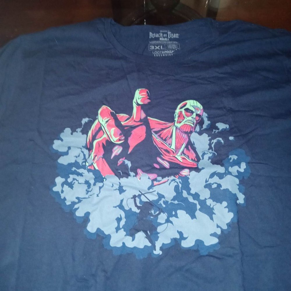 Loot Crate Attack On Titan Colossal Navy Blue Short Sleeve T-Shirt Men 3XL -NWOT
